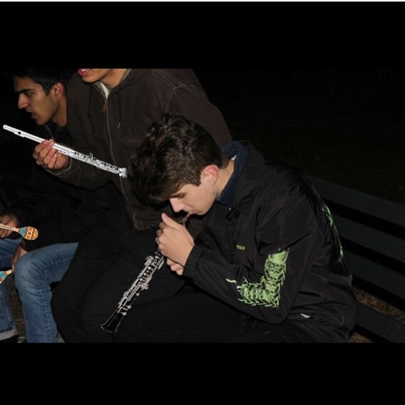 Meet your Posher, Alejandro - Picture 1 of 1